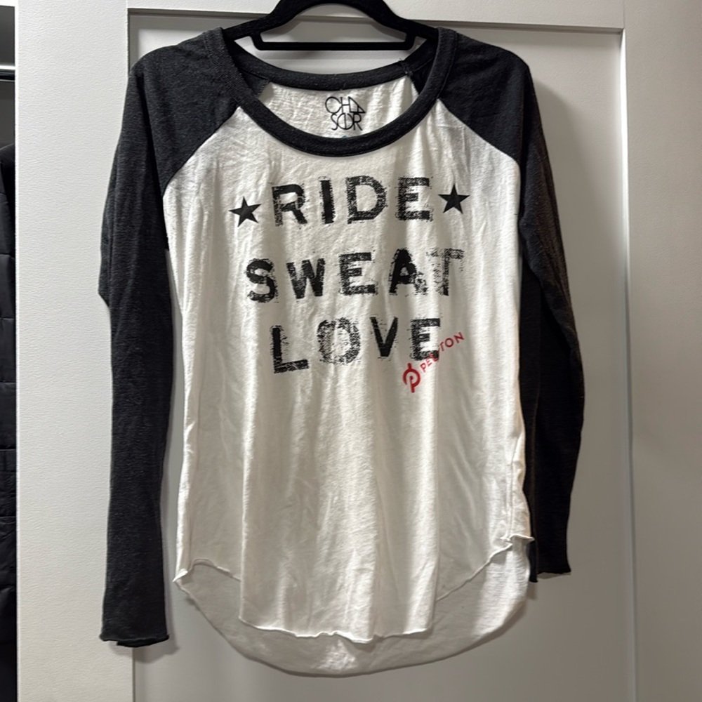 Chaser Peloton Ride Sweat Love Baseball tee size Small